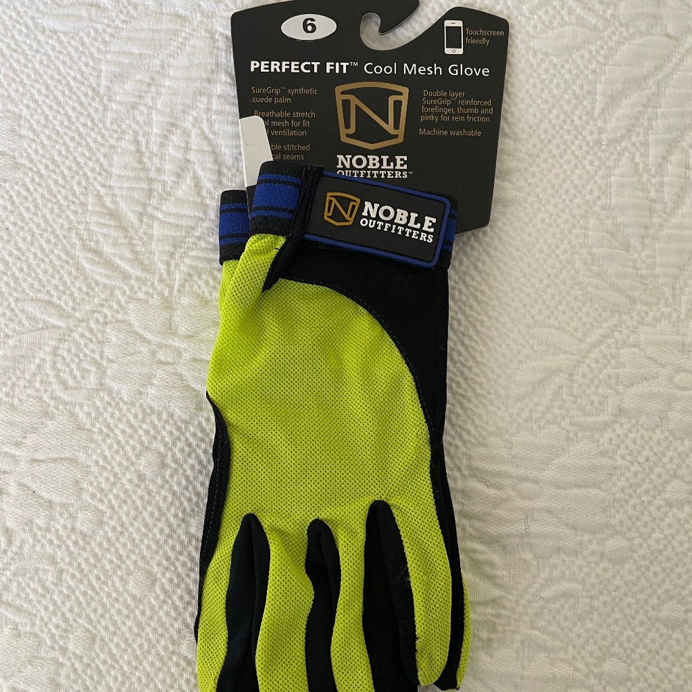 Noble Equestrian Perfect Fit Gloves, NWT, Size 6